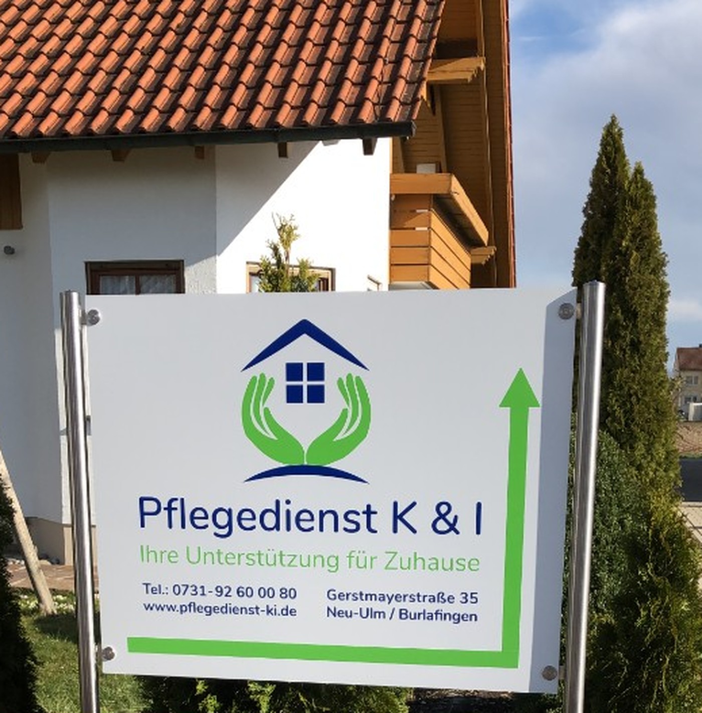 Firmenschild Pflegedienst K & I in Burlafingen